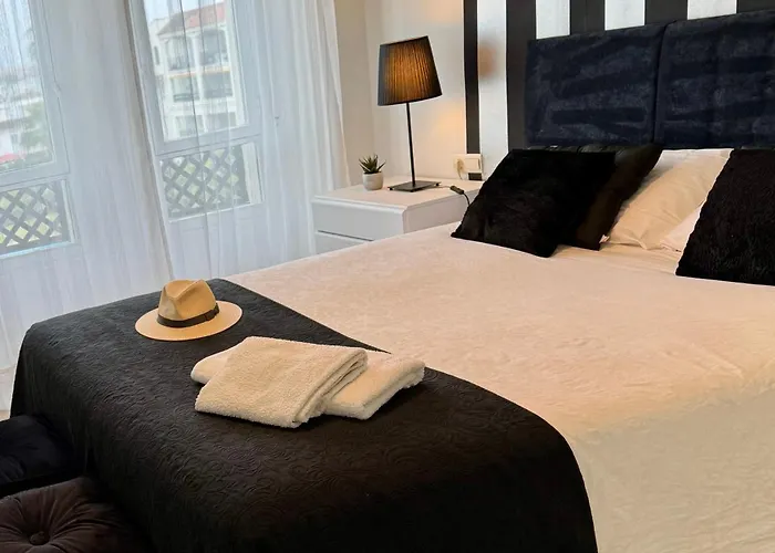 Petunias Lorcrisur Apartamento *